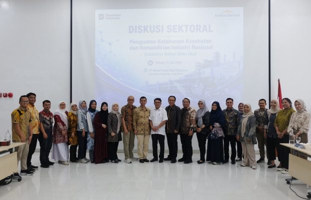 Sinergi Lintas Sektor: Dorong Kemandirian Bahan Baku Obat Nasional Lewat Diskusi Sektoral di PT. Kimia Farma Plant Banjaran